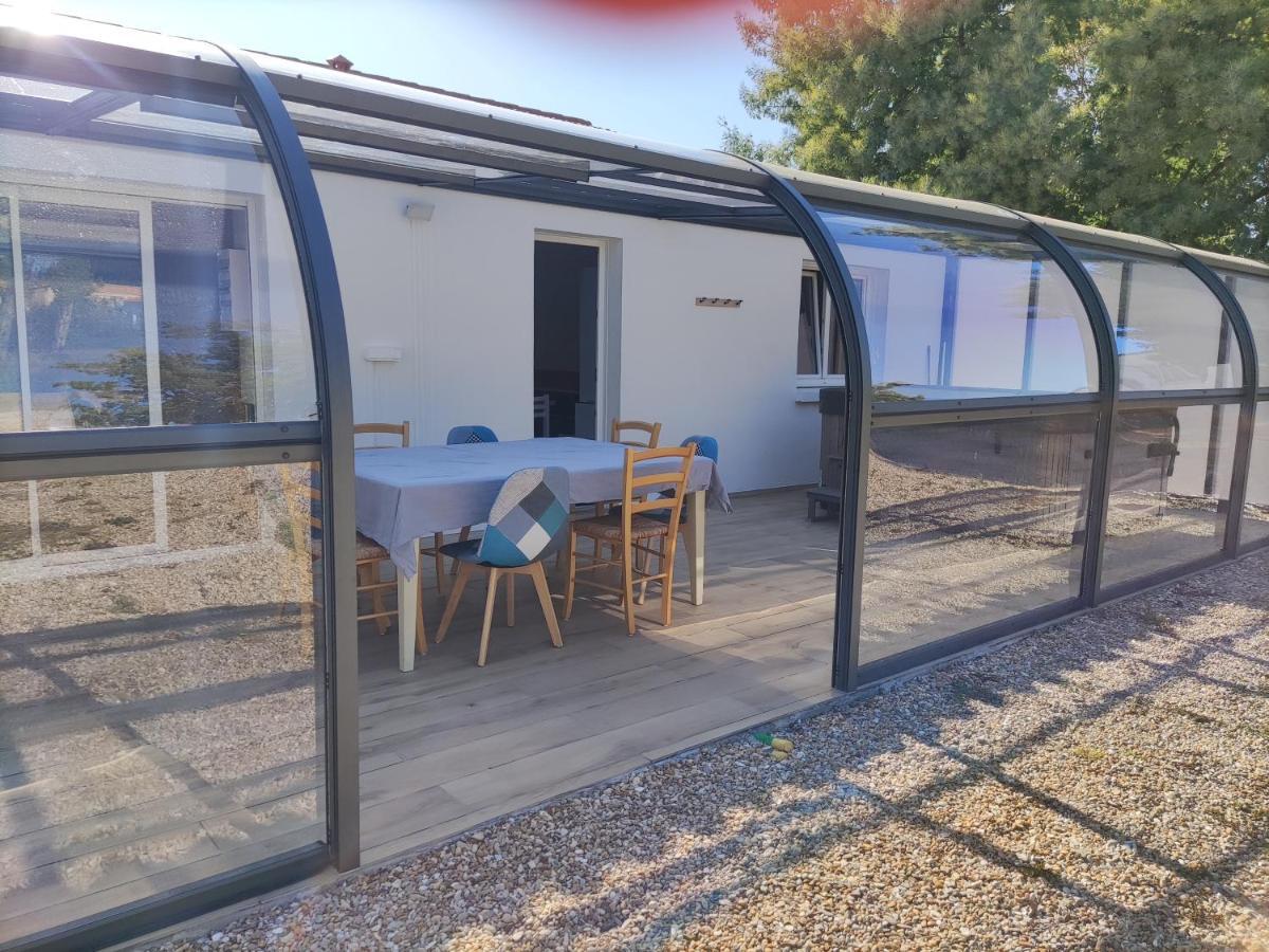 Maison Avec Jacuzzi Proche Plages Avrillé エクステリア 写真